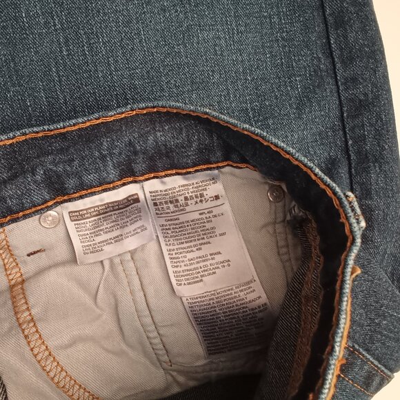 Men's Levi's Denim Jeans 505 Straight Regular Fit Medium Wash Size 40x30 - Picture 5 of 10